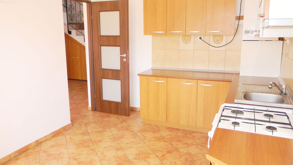 Vila mobilata si teren 1200mpBrasov-Harman - Poză 9