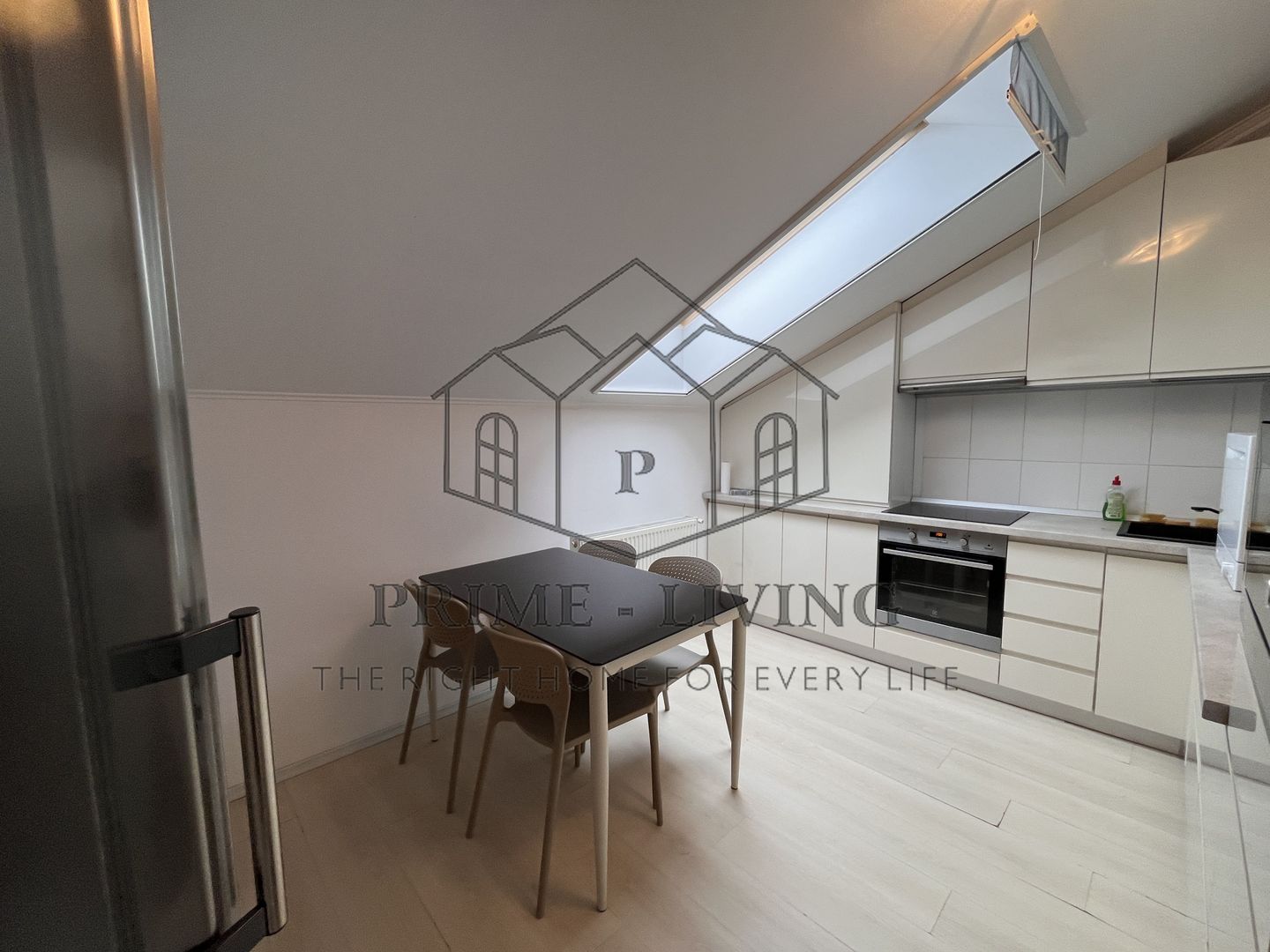 PENTHOUSE SUPERB LA INCHIRIERE IN ZONA PIPERA/IANCU NICOLAE - Poză 5