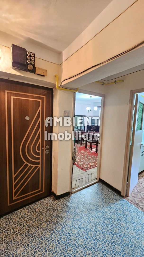 Apartament cu 3 camere si boxa, etaj 2, zona CENTRU - BIG; - Poză 7