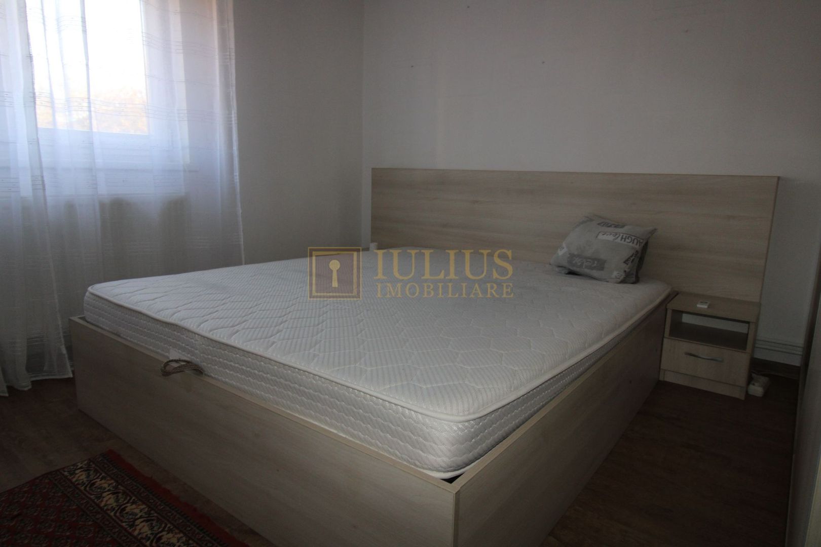 3 camere, 2 bai, centrala proprie, la 7 minute de Spitalul Judetean - Poză 3