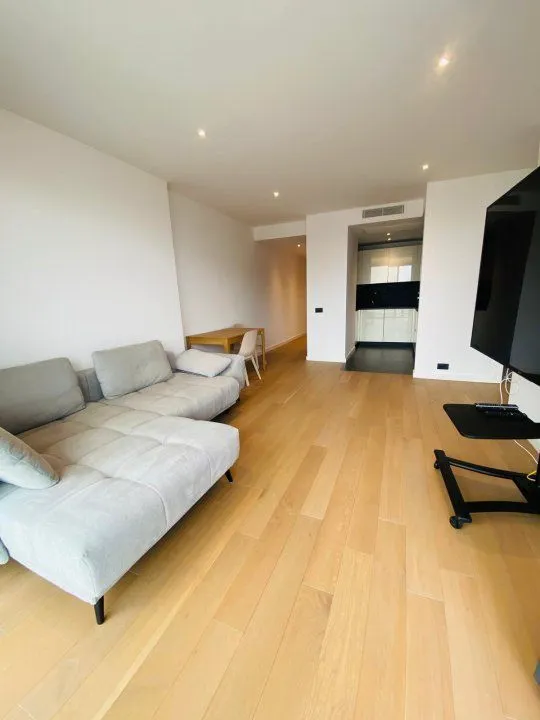 Inchiriere apartament 3 camere | One Herastrau Towers — fotografia 1