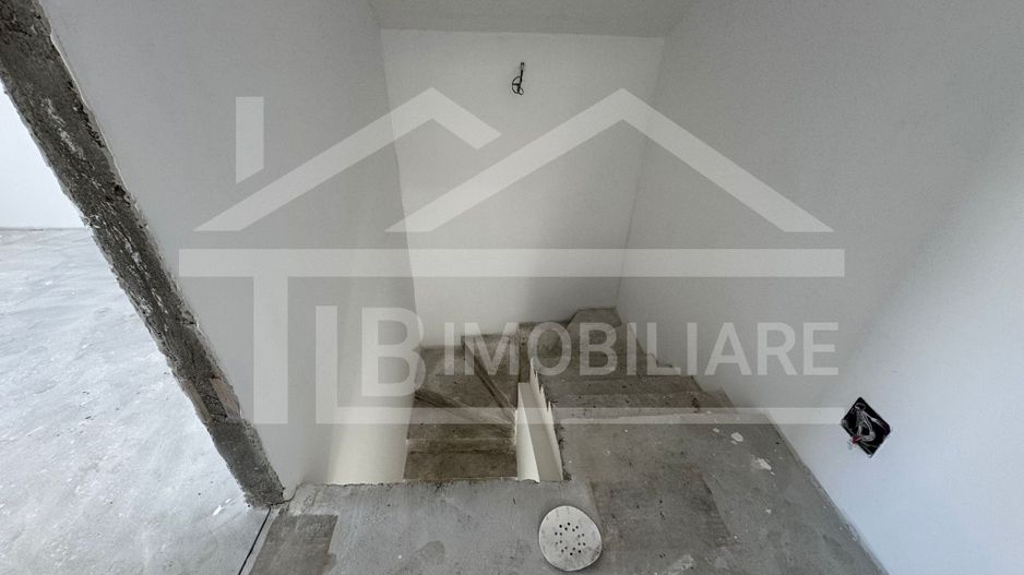 Casa cu 5 camere, 128mp, Zona Corunca - Poză 6