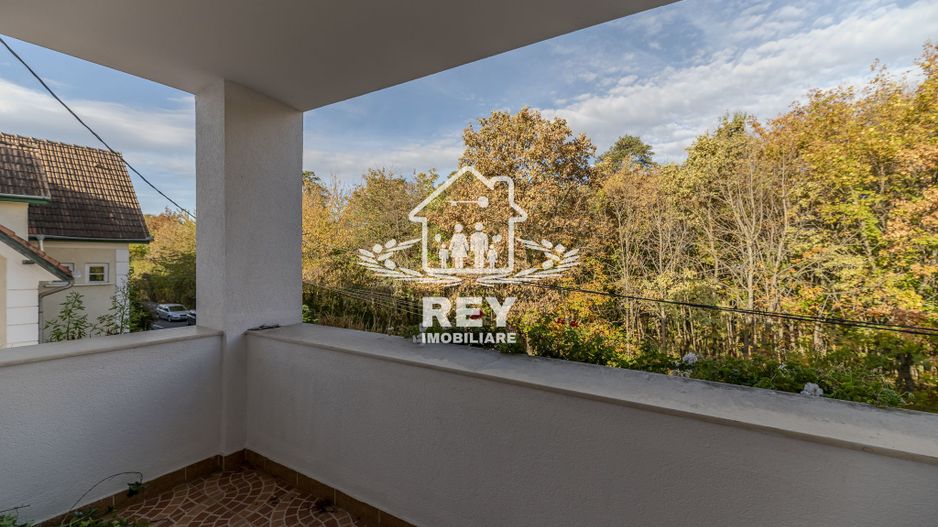 De Vânzare Vila Superba la liziera parcului Sub Arini - Poză 18