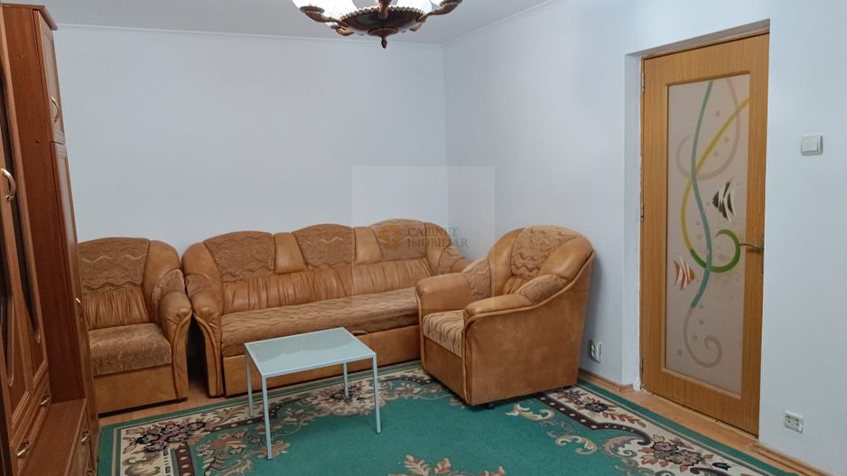 2 Camere - 56MP | Decomandat | 1981 | P/10 | M Gorjului - 2 minute - Poză 3