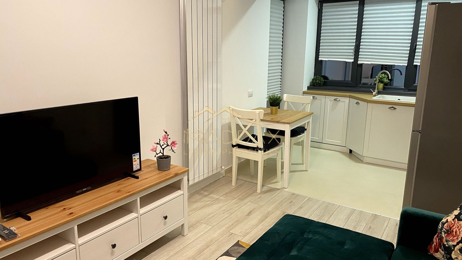 Prima închiriere după renovare totală | 2 camere Novum Politehnica - Poză 2
