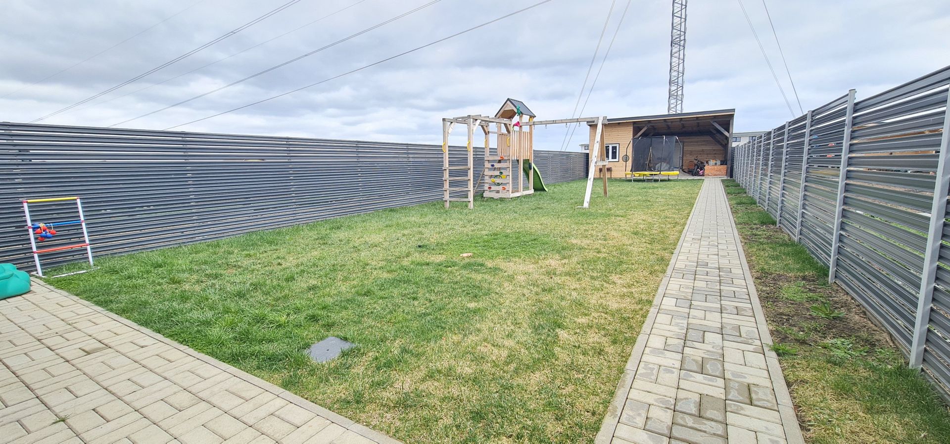 Casa mobilata si utilata in Cartier Izvor Tarlungeni Brasov - Poză 8