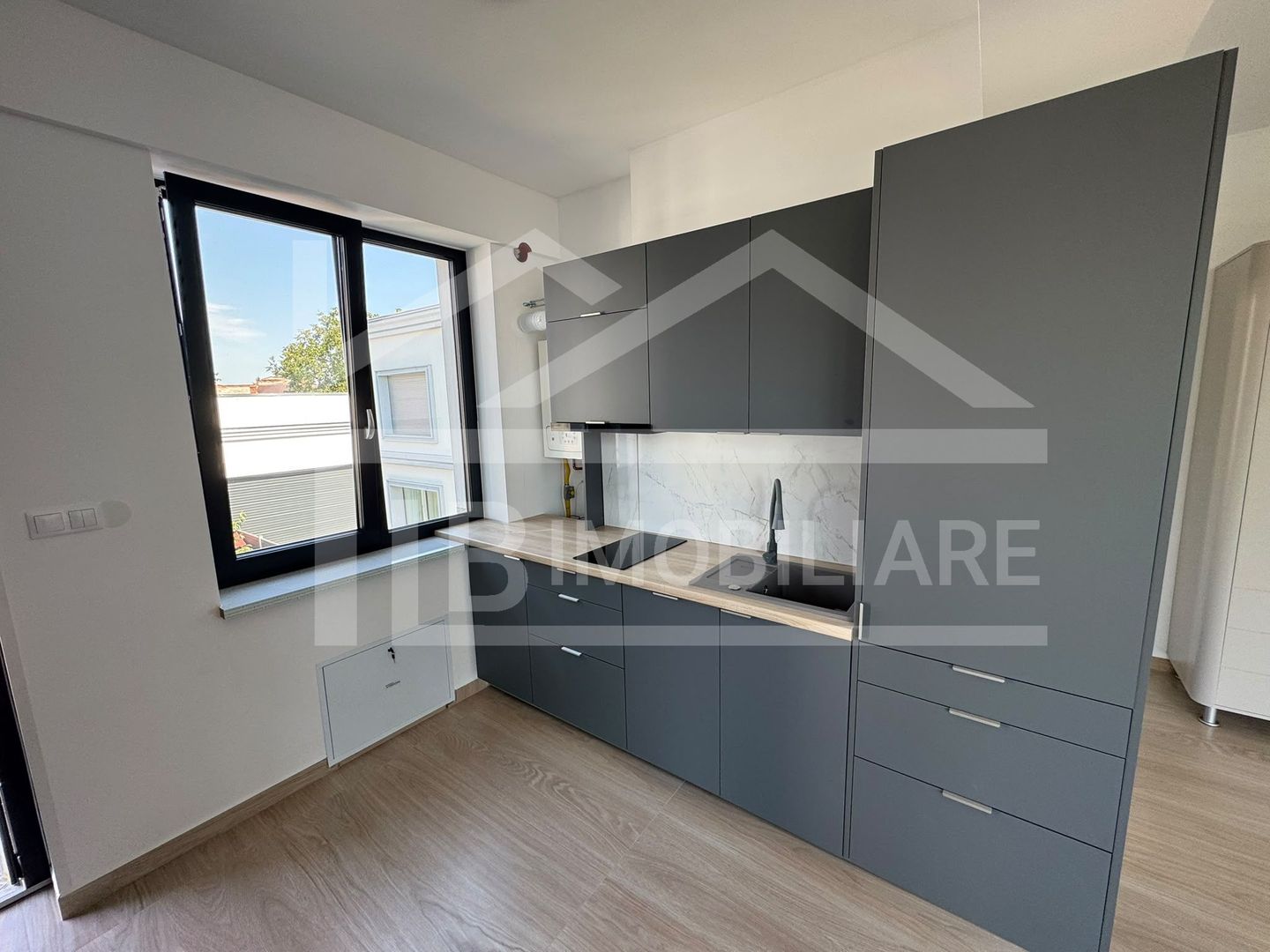 Studio, 45mp, modern, zona Centrala - Poză 3