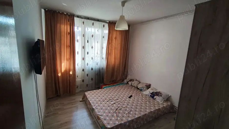 De vanzare apartament 3 camere, centrala, Rahova/Sos Alexandriei - Poză 5