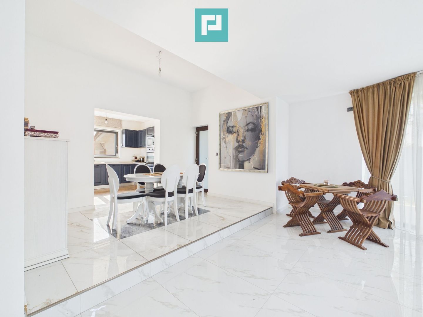 Casă individuală | 221 mp | Moșnița Nouă - Poză 2