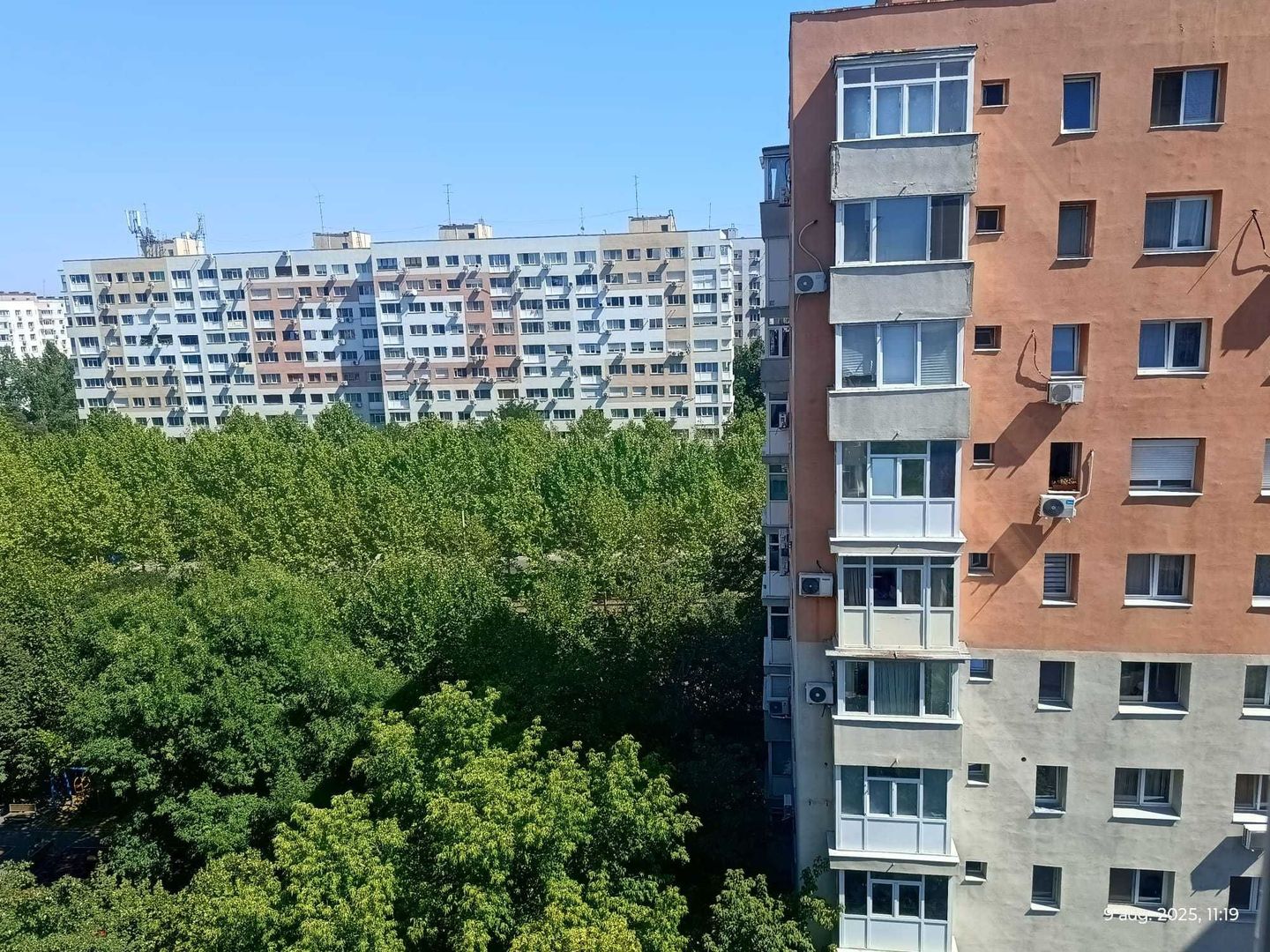 Garsoniera renovata, pet friendly, aproape de metrou - Poză 7