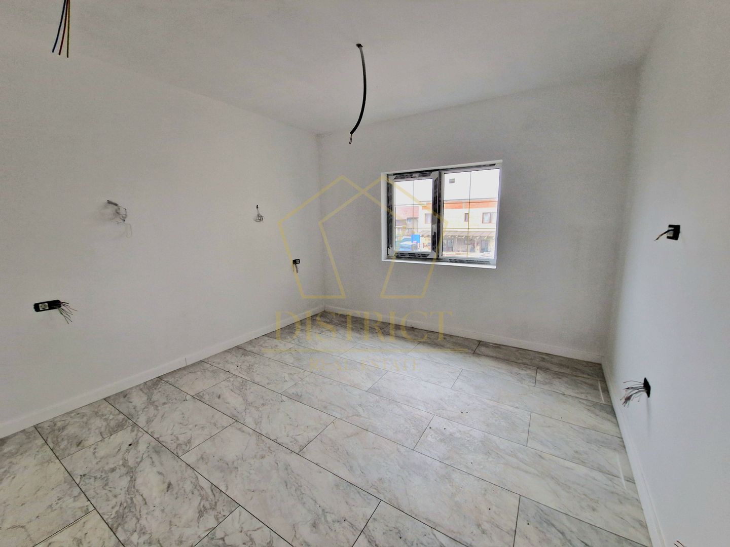Duplex spatios cu 5 camere | Mosnita Noua - Poză 7