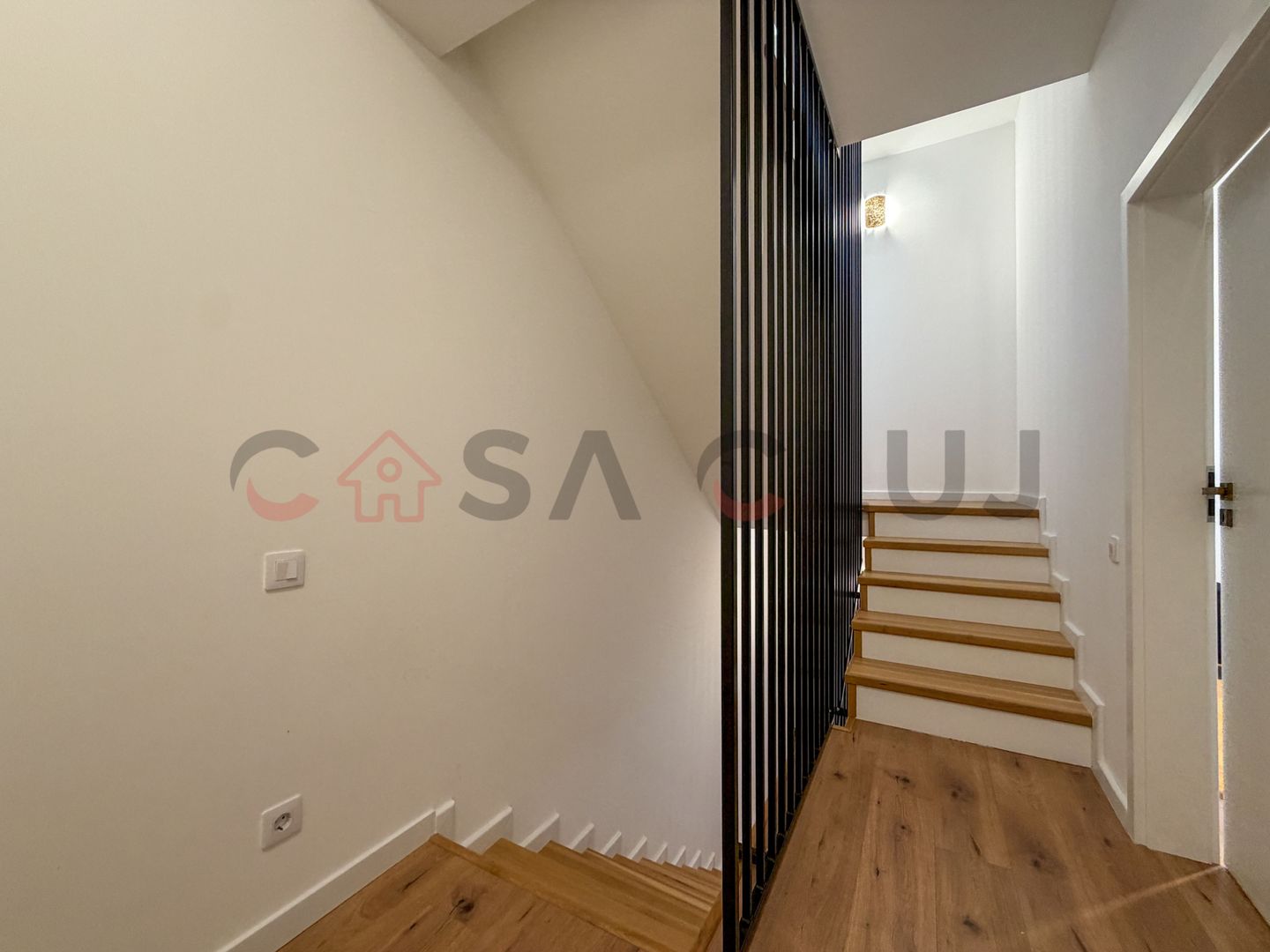 Casa moderna, la cheie, Buna Ziua, Liceul Elf,  Comision 0! - Poză 12