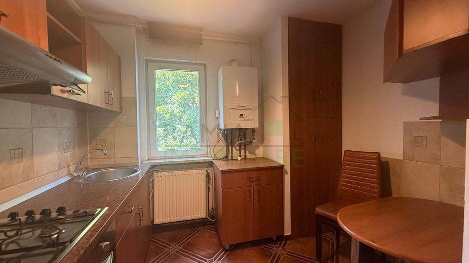 Apartament spațios cu 2 camere, etaj intermediar, mobilat – Astra - Poză 1
