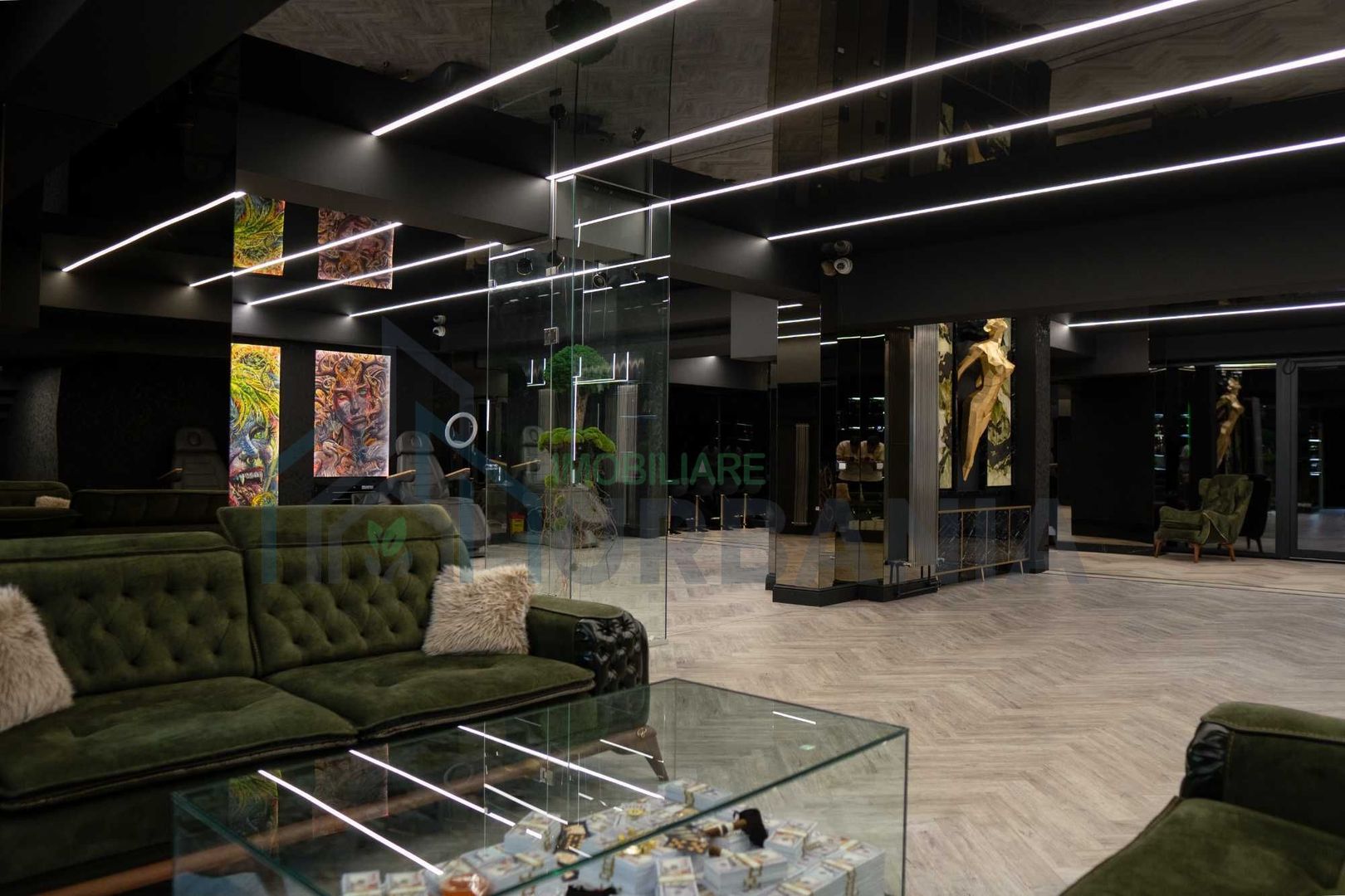 Spațiu comercial premium de vânzare cu chiriaș stabil, contract 10 ani și două locuri de parcare – Iași, Tătărași, Veneția Residence - Poză 1