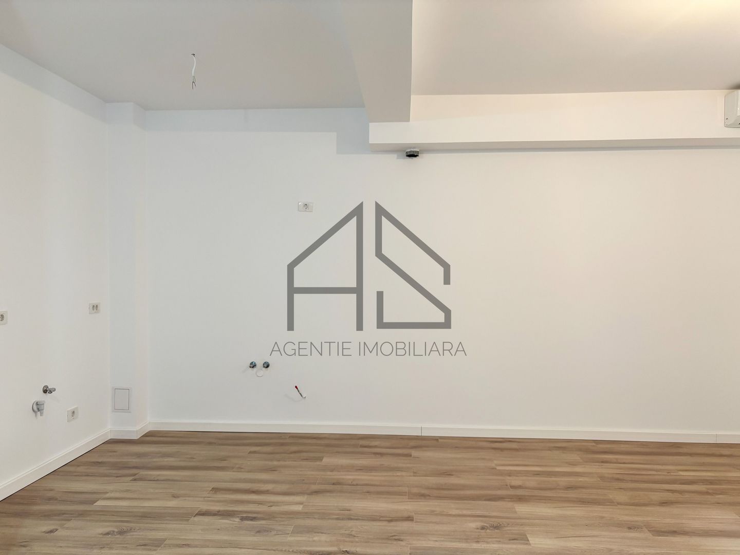 Apartament premium de vânzare | Complet finisat - Poză 2