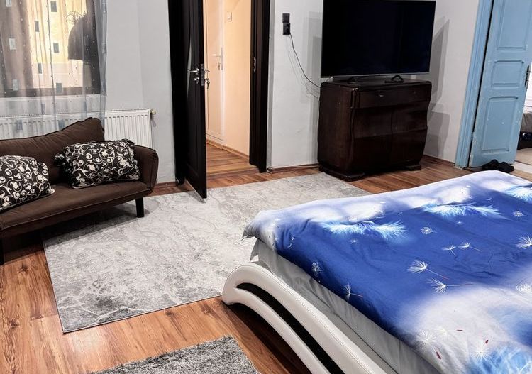 Casa de inchiriat – zona ultracentrala - Poză 4