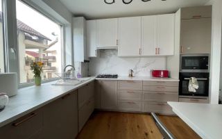 Apartament elegant 4 camere | Garaj privat | Cartier Europa - Poză 3