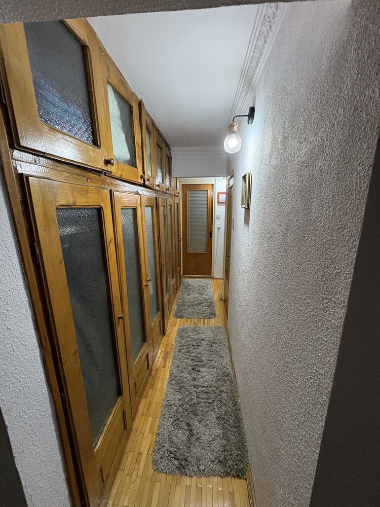 Apartament 3 camere Gorjului 3/4, decomandat, 71mp, 1982, - Poză 3