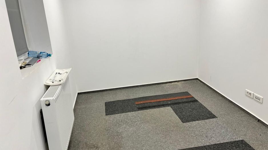 Spatiu comercial la artera - Poză 14
