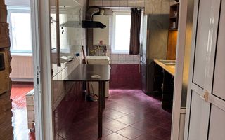 Apartament 3 camere Decomandat, et. 1, bulevard GARA - 139,900 EURO - Poză 4