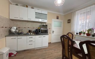 Casa Parcul SUB ARINI cu teren de 950mp - Poză 6