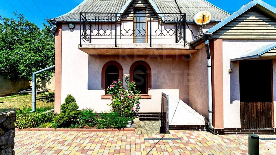 Vânzare, vilă, 4 camere, Vadul lui Vodă - Poză 1