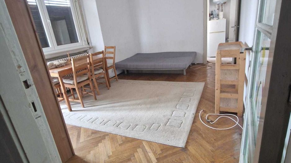 Garsoniera Piata Romana - Poză 1