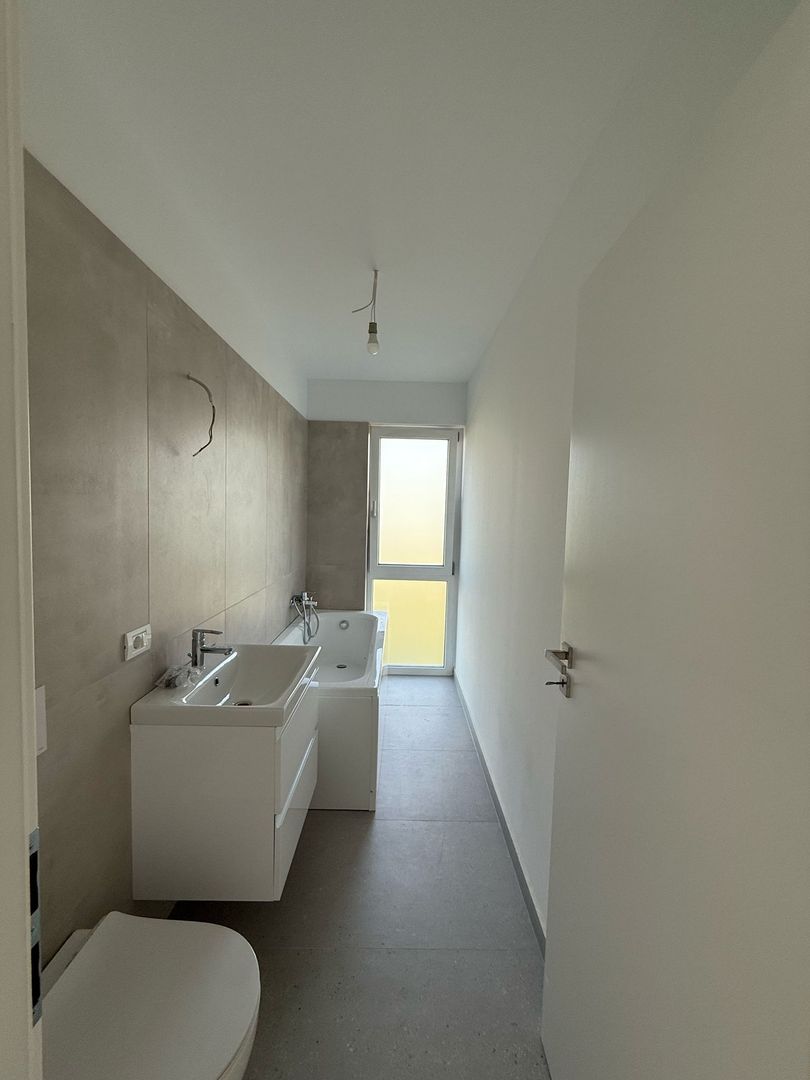 Duplex spatios cu teren generos - Poză 4