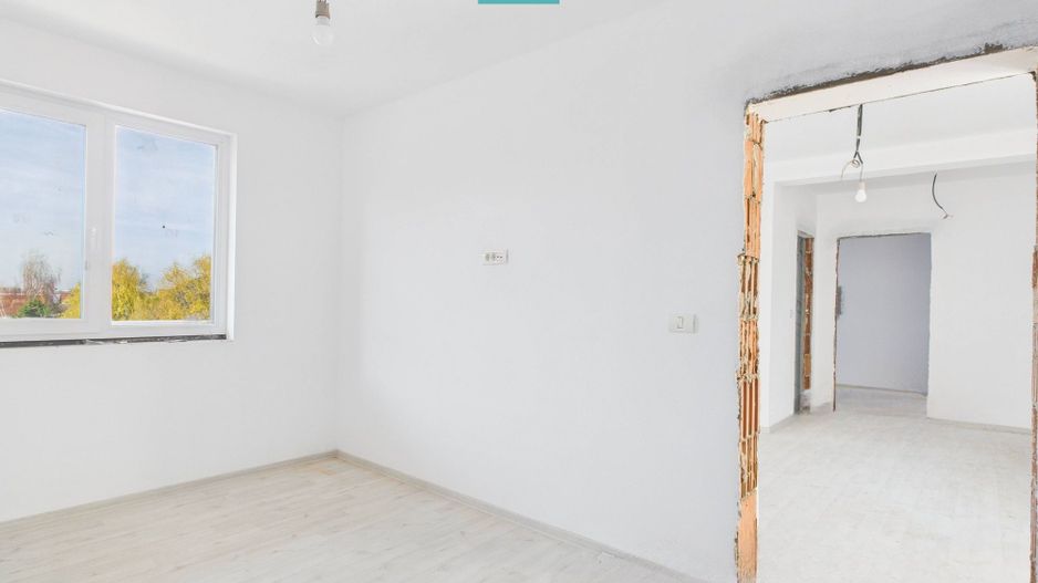 Penthouse cu terasă generoasă, în inima Chișodei - Poză 9