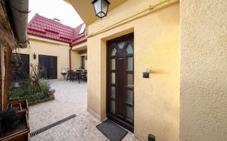 Casă deosebită de vânzare în centrul Brașovului - Poză 6