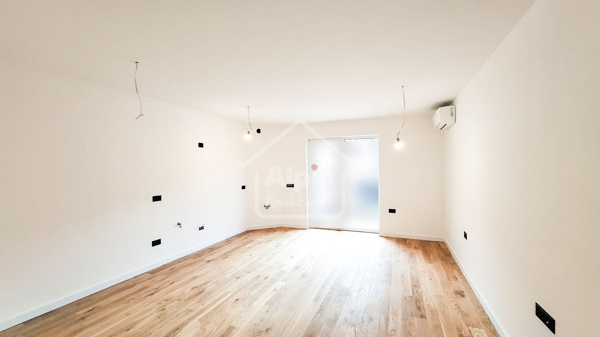 Finisaje Calitative Central - Poză 19