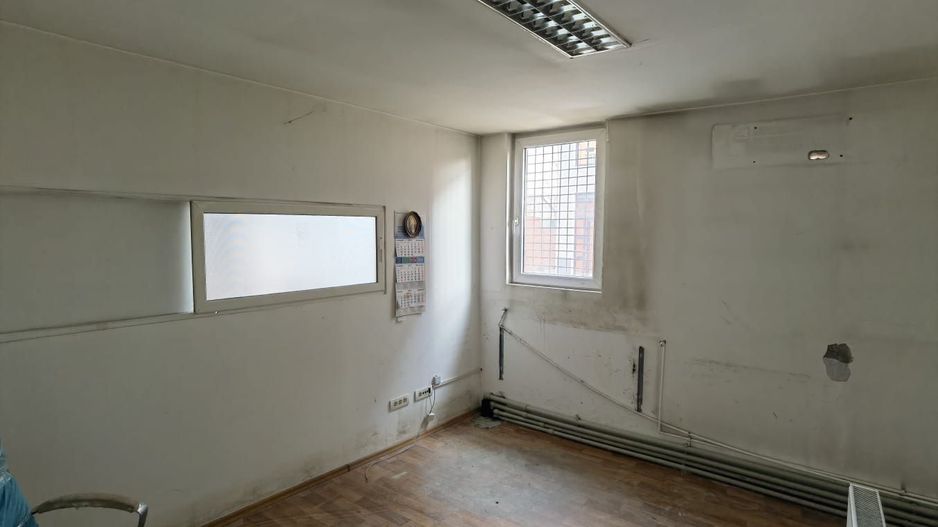 Imobil destinatie birouri + depozit - Poză 9