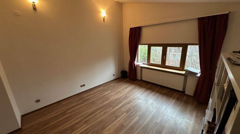 Casă / Vilă cu 6 camere în zona  Calea Aradului - Poză 43