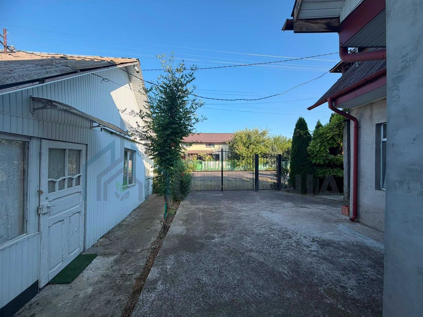 Casă de vânzare în comuna Tutora, la doar 13 km de Iași - Poză 5