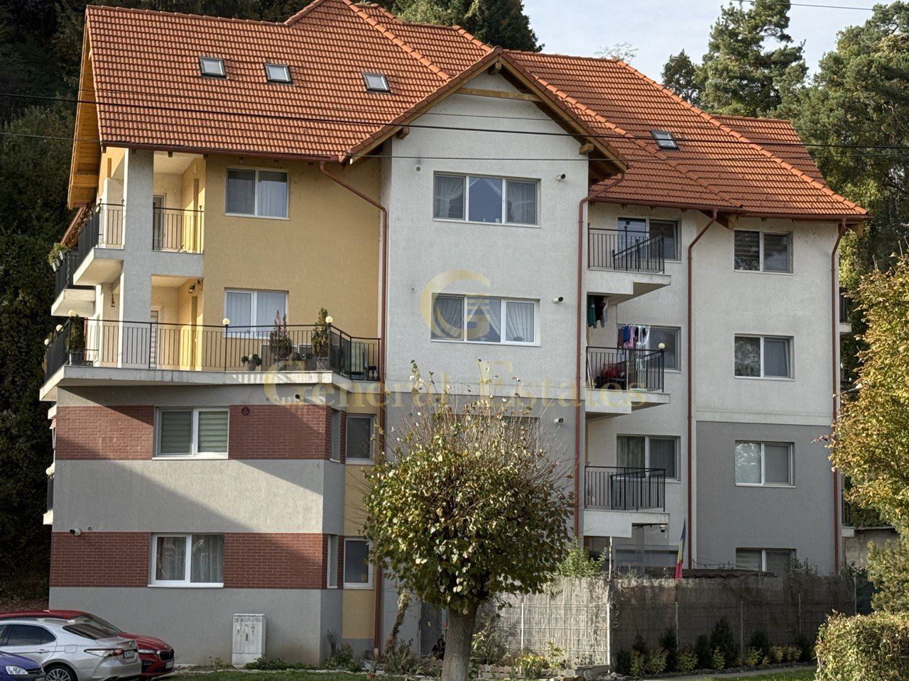 Apartament spațios 3 camere, bloc nou Zărnești - Poză 1