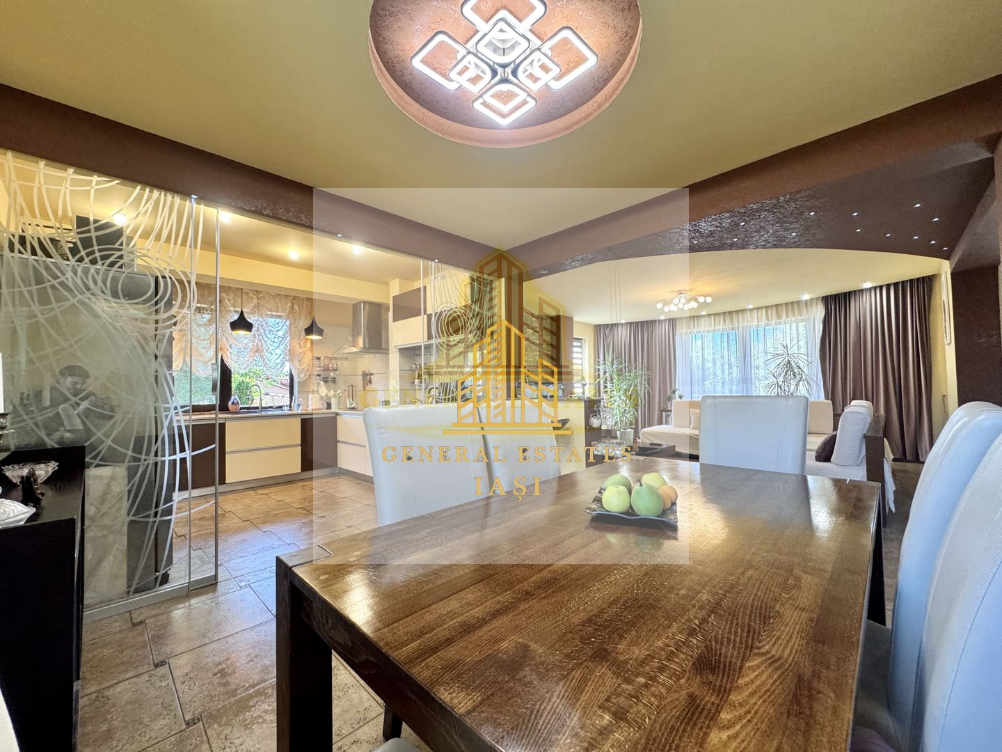 Vânzare Casă D+P+E - Full echipată în Bucium, Plopii fară soț - Poză 12