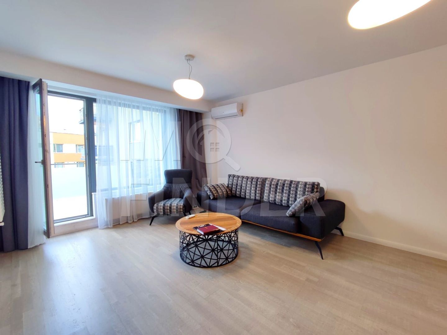 Apartament de Lux  cu Parcare Zona Platinia -Cluj Arena - Poză 1