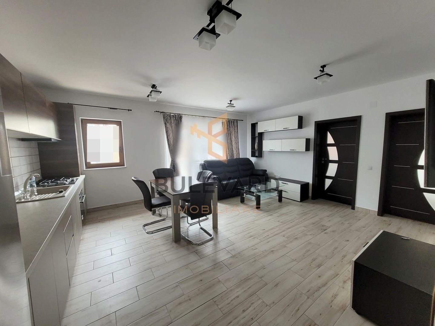 Apartament cu 3 camere, zona Parcului Poligon! - Poză 2