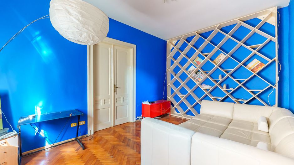 Apartament ultracentral pe Episcopiei - Poză 1