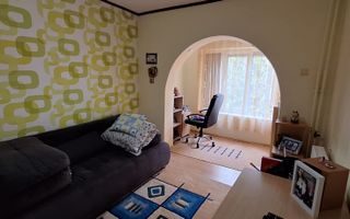 Apartament 3 camere etaj 2/4 DECMOMANDAT zona Rovine - Poză 5