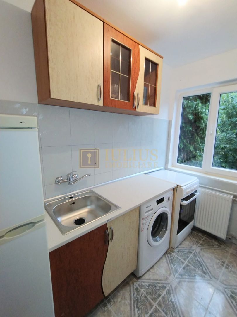 3 camere-Dacia - Poză 8