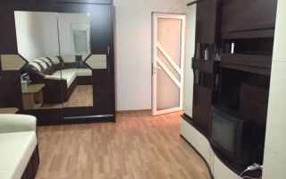 Apartament de vânzare, 2 camere, etaj 3/4, mobilat, centrală, tâmplărie nouă, rulouri exterioare, Iași - Poză 2