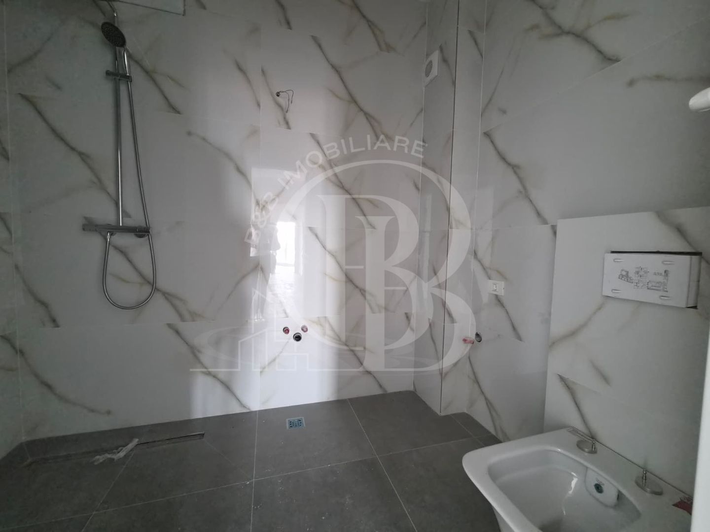 3 camere Loc de parcare inclus Terasa 35mp Liviu Rebreanu - Poză 6