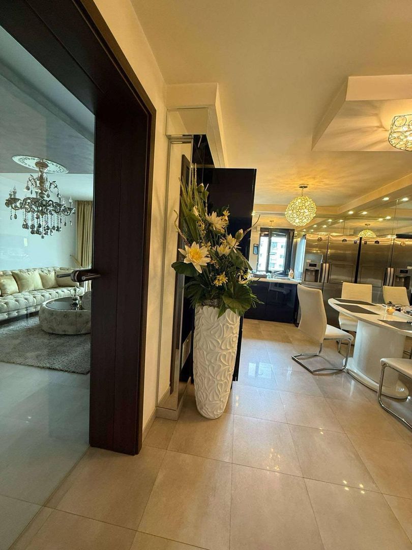 Girocului | 3 Camere | Etaj intermediar | Renovat | Centrala | Mobilat si utilat - Poză 5