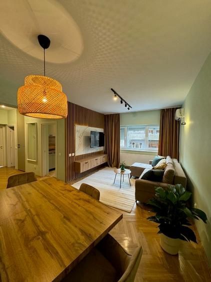 Apartament 2 camere decomandat, renovat complet, parcare, fără risc seismic - Poză 3