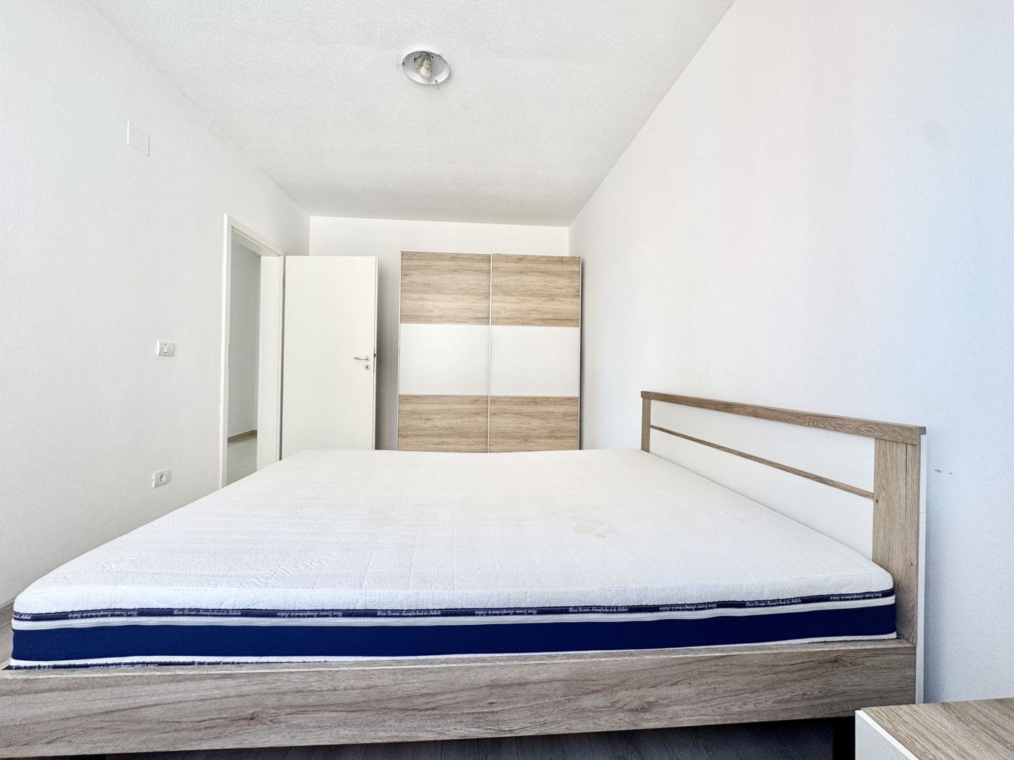 Apartament 2 camere Giroc zona Esso, bloc cu lift - Poză 15