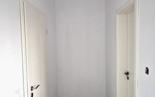 Duplex de vanzare cu 4 camere,2 bai,250 mp teren-Mosnita Veche zona Centrala. - Poză 13