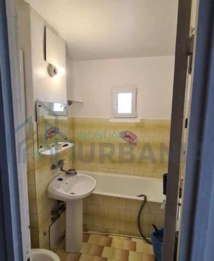 Apartament decomandat 2 camere, 45 mp, cartier Galata, etaj 3/4, Iași – de închiriat - Poză 2