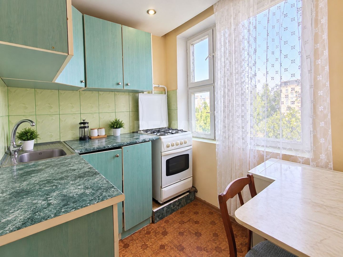 APARTAMENT CU 2 CAMERE – 44,90 m² | CENTRUL ORAȘULUI REZINA - Poză 14