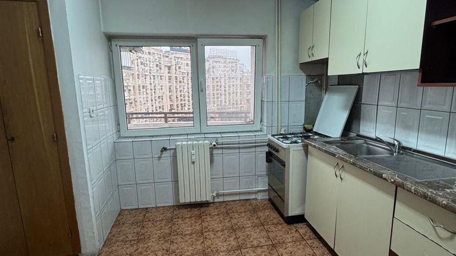 Vanzare Apartament 3 Camere Piata Alba Iulia Vedere Rond Din Toate Camerele - Poză 17